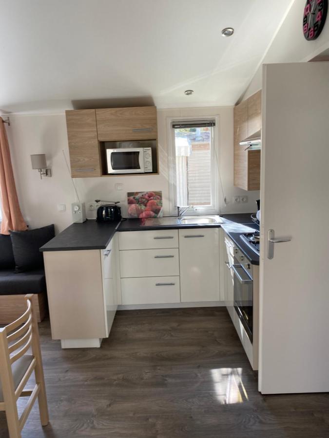 Mobil-Home 4 6 Personnes 2 Chambres Camping Le Bois Dormant 圣让-德蒙 外观 照片